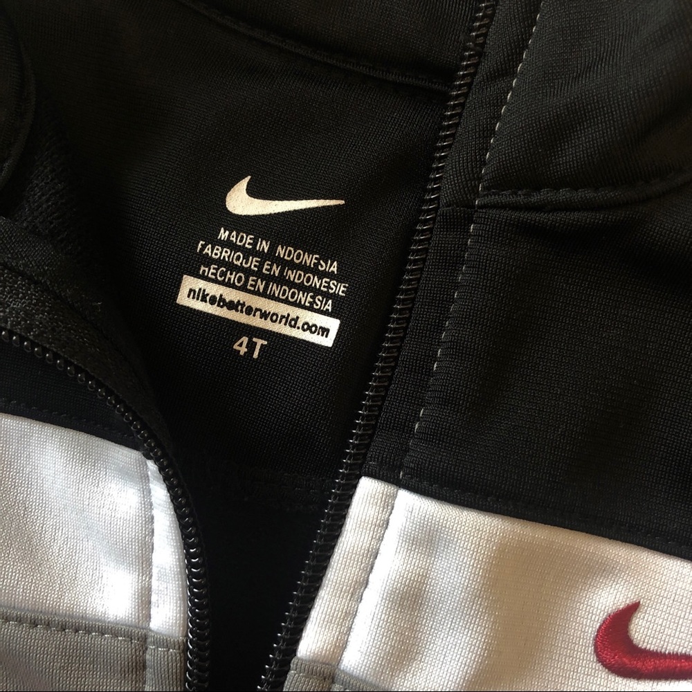 Nike jacket - Picture 2 of 3
